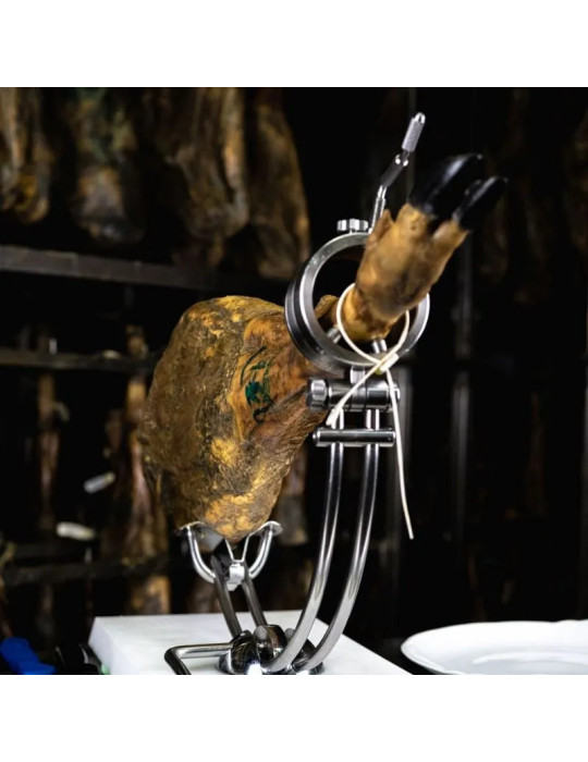 15 platos de jamón de cebo ibérico loncheados