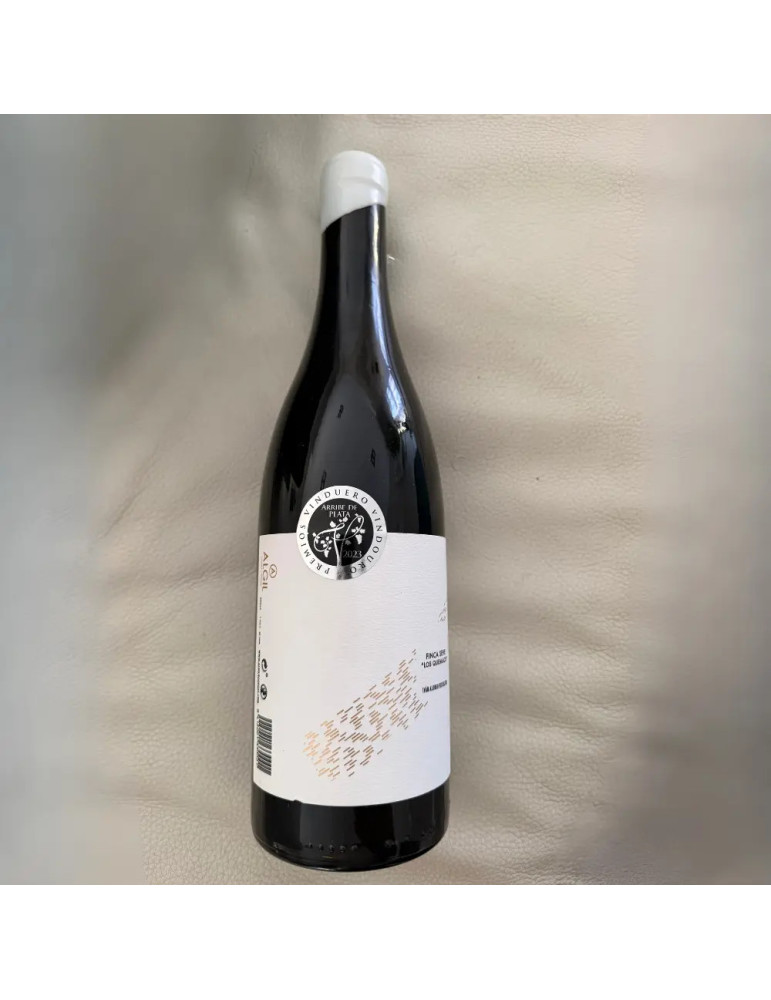 VINO FINCA SEVE